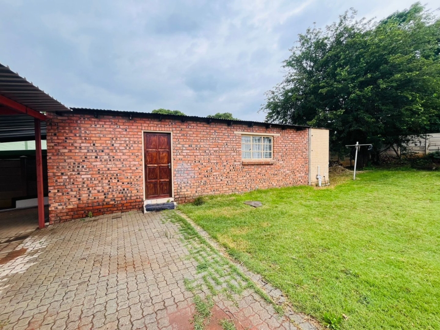 3 Bedroom Property for Sale in Generaal De Wet Free State